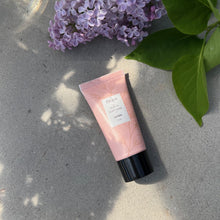 Load image into Gallery viewer, Lip Balm tube