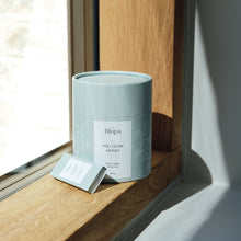 Load image into Gallery viewer, YOU GLOW HONEY - SAND CANDLE - White Tea - 300 g
